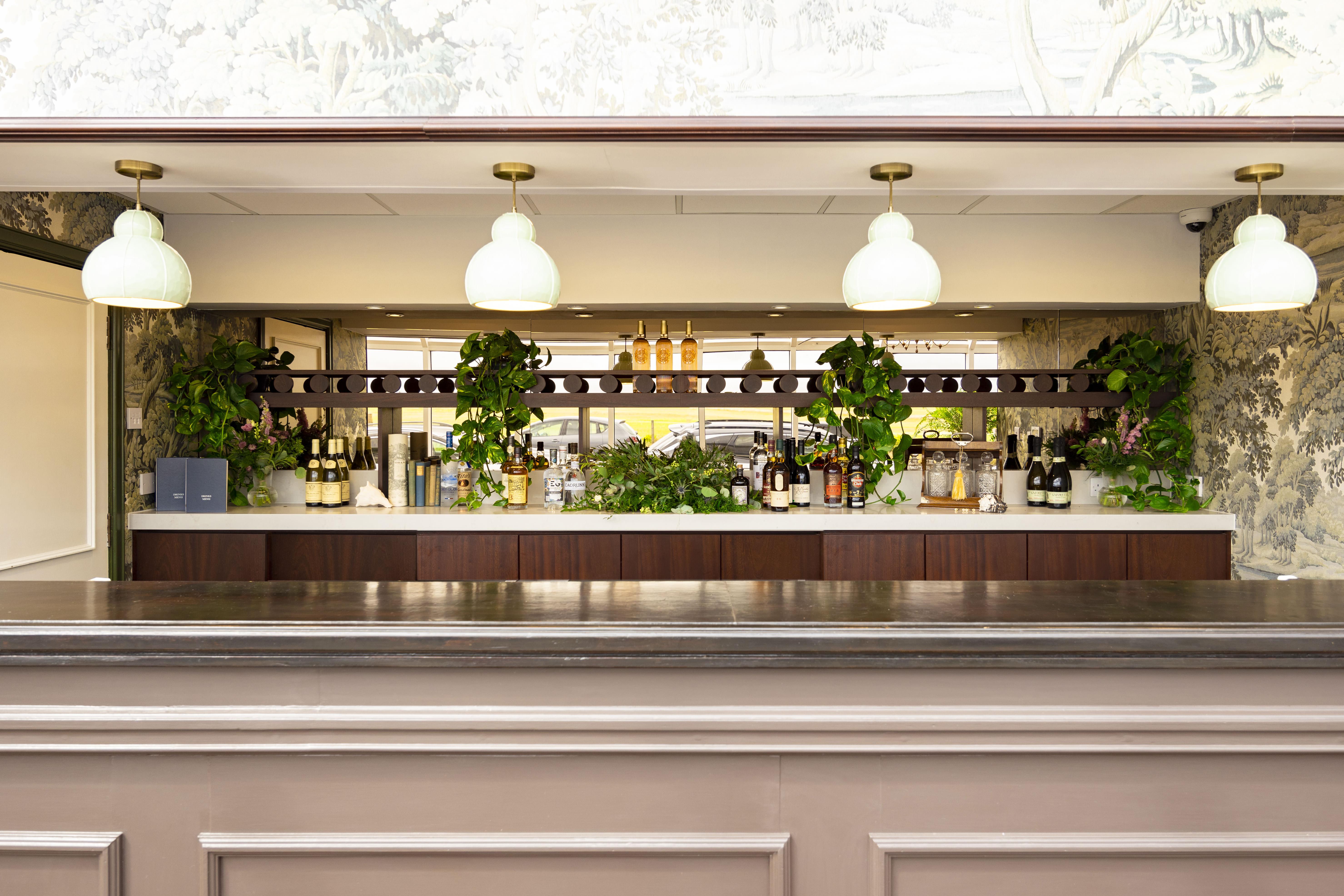 Marine Troon Exterior foto The bar at the restaurant