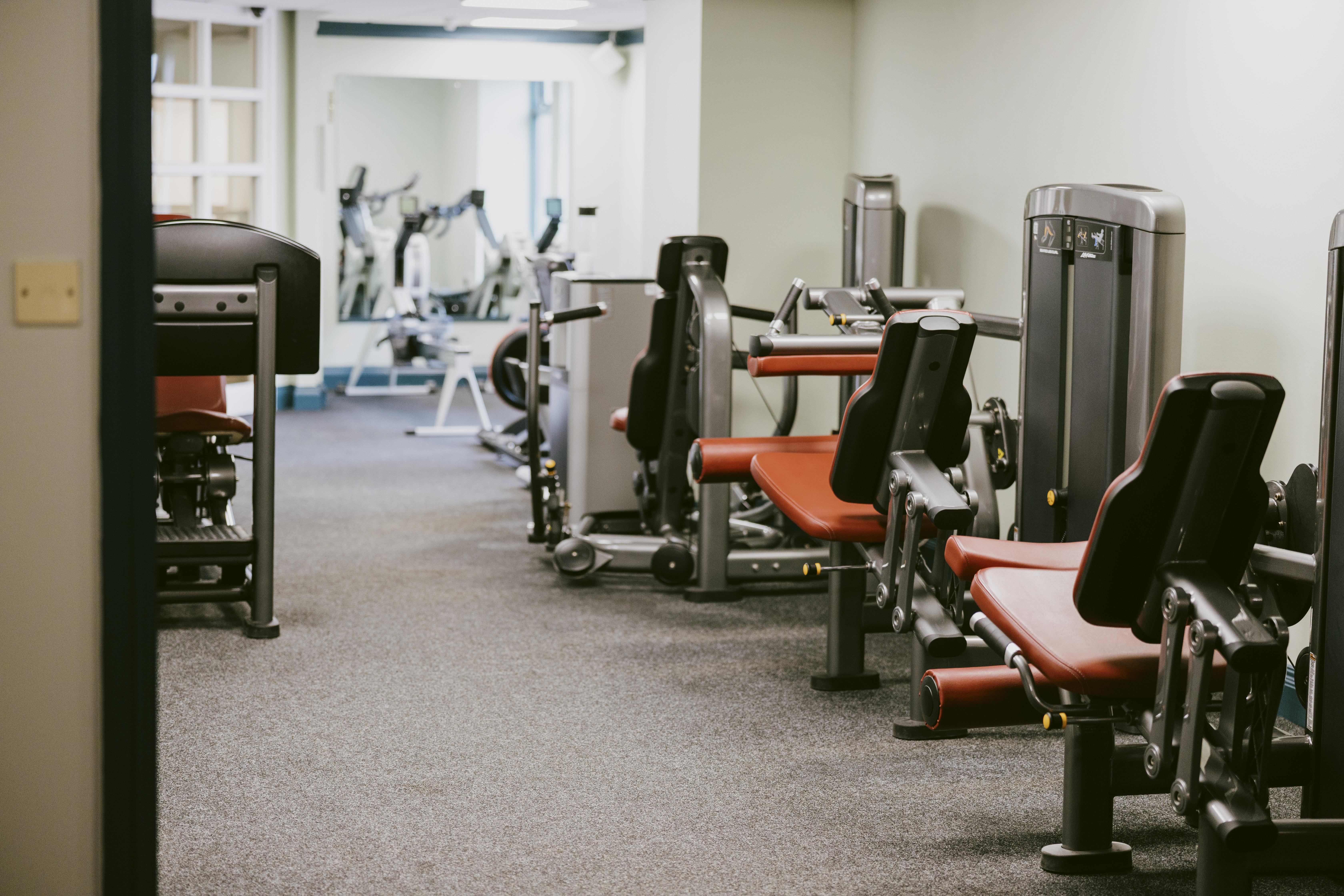Marine Troon Exterior foto The Fitness Center at the University of Michigan