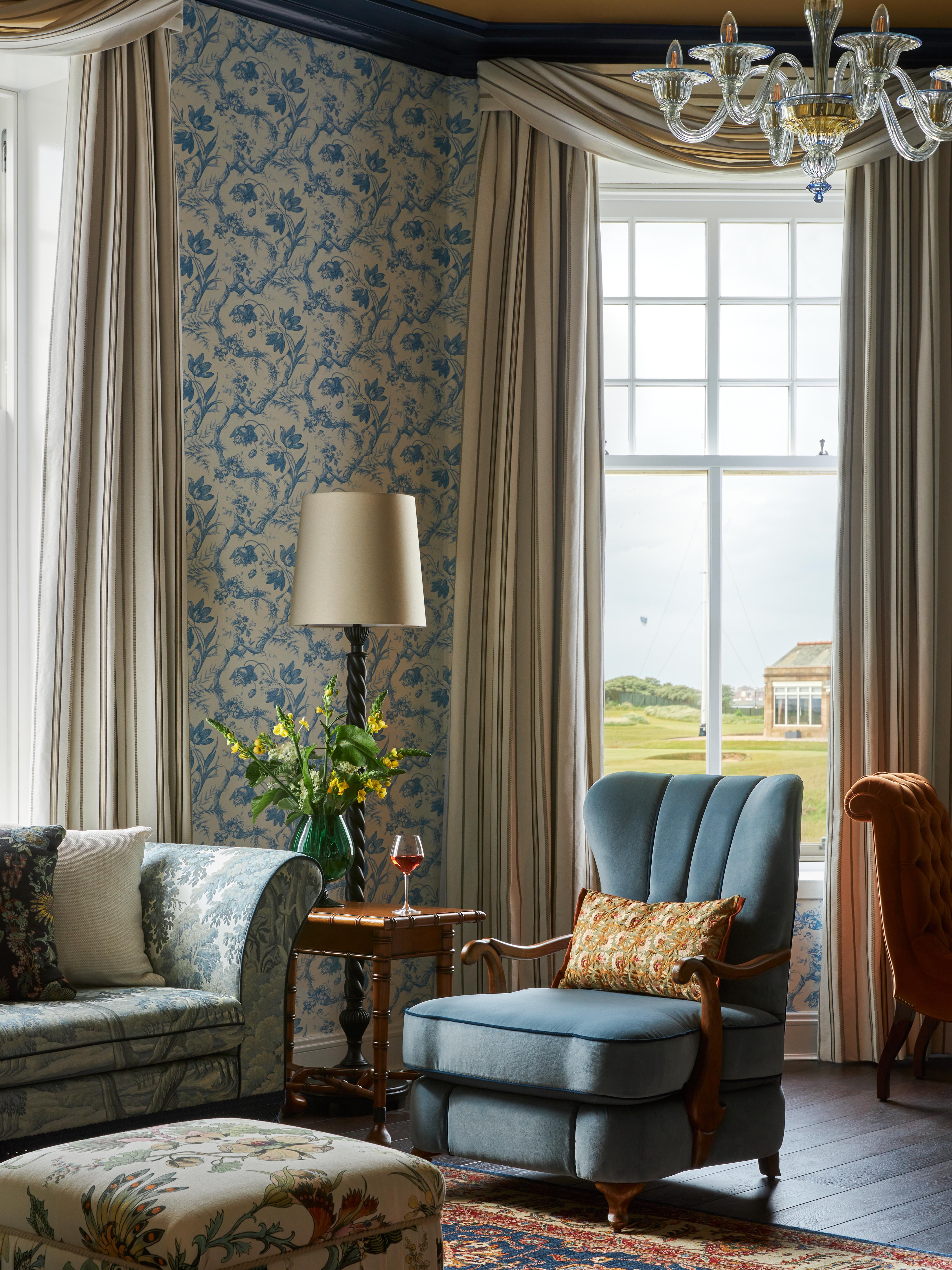 Marine Troon Exterior foto Curtains